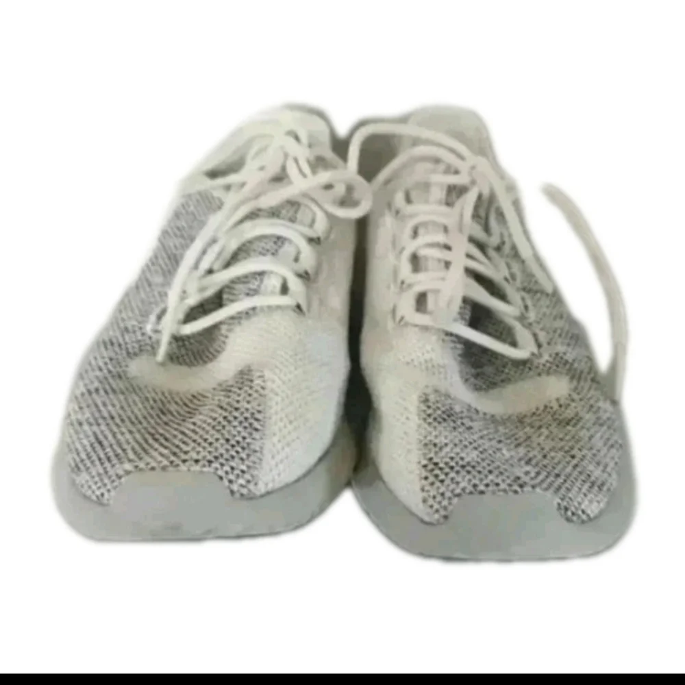 Adidas Unisex Tubular Shadow Streetwear Comfort Sneaker 6M 7.5 W
